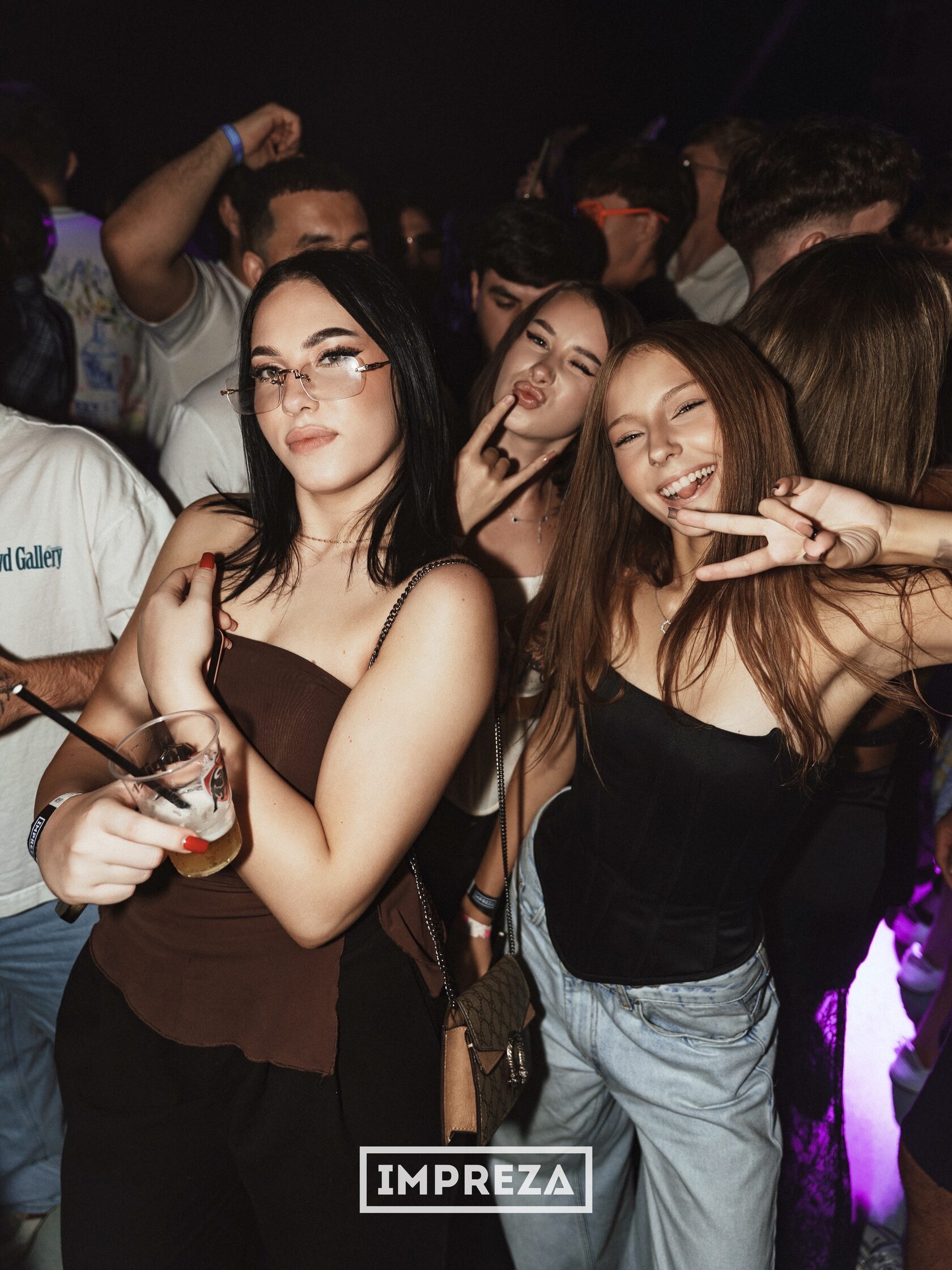 IMPREZA | Party